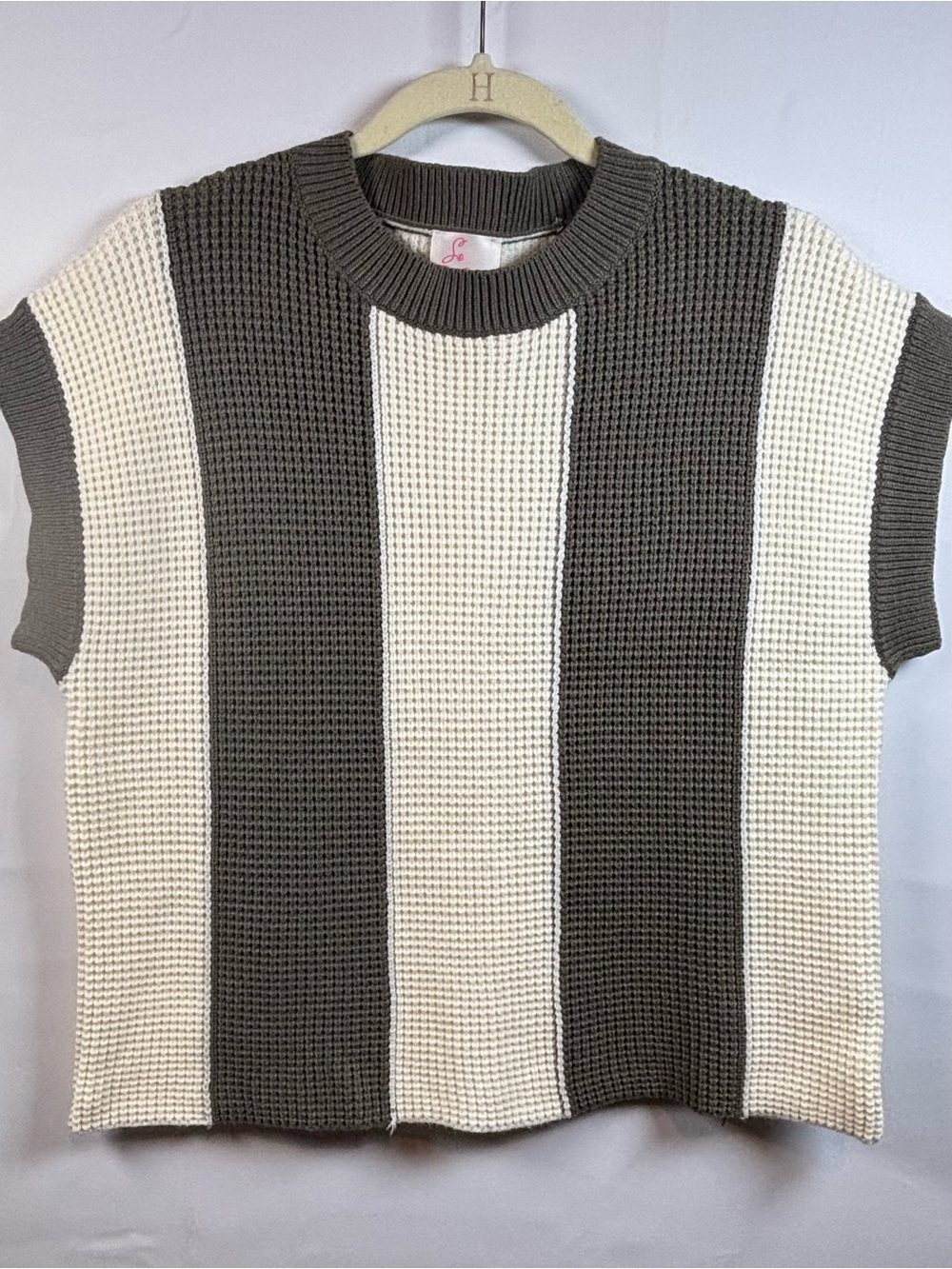 So Me Olive and Cream Ribbed Crewneck Sleeveless Knit Tank